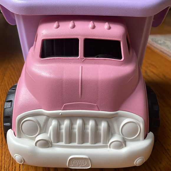 Green Toys Pink/Purple Dump Truck - Picture 6 of 10